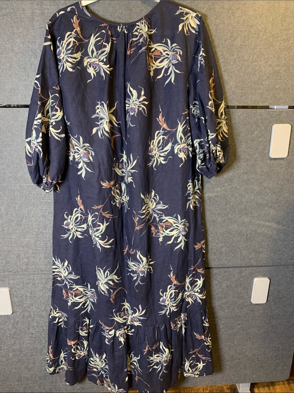 ANN MASHBURN Navy Floral Maxi Dress with Cream and Tan Accents - Picture 3 of 9